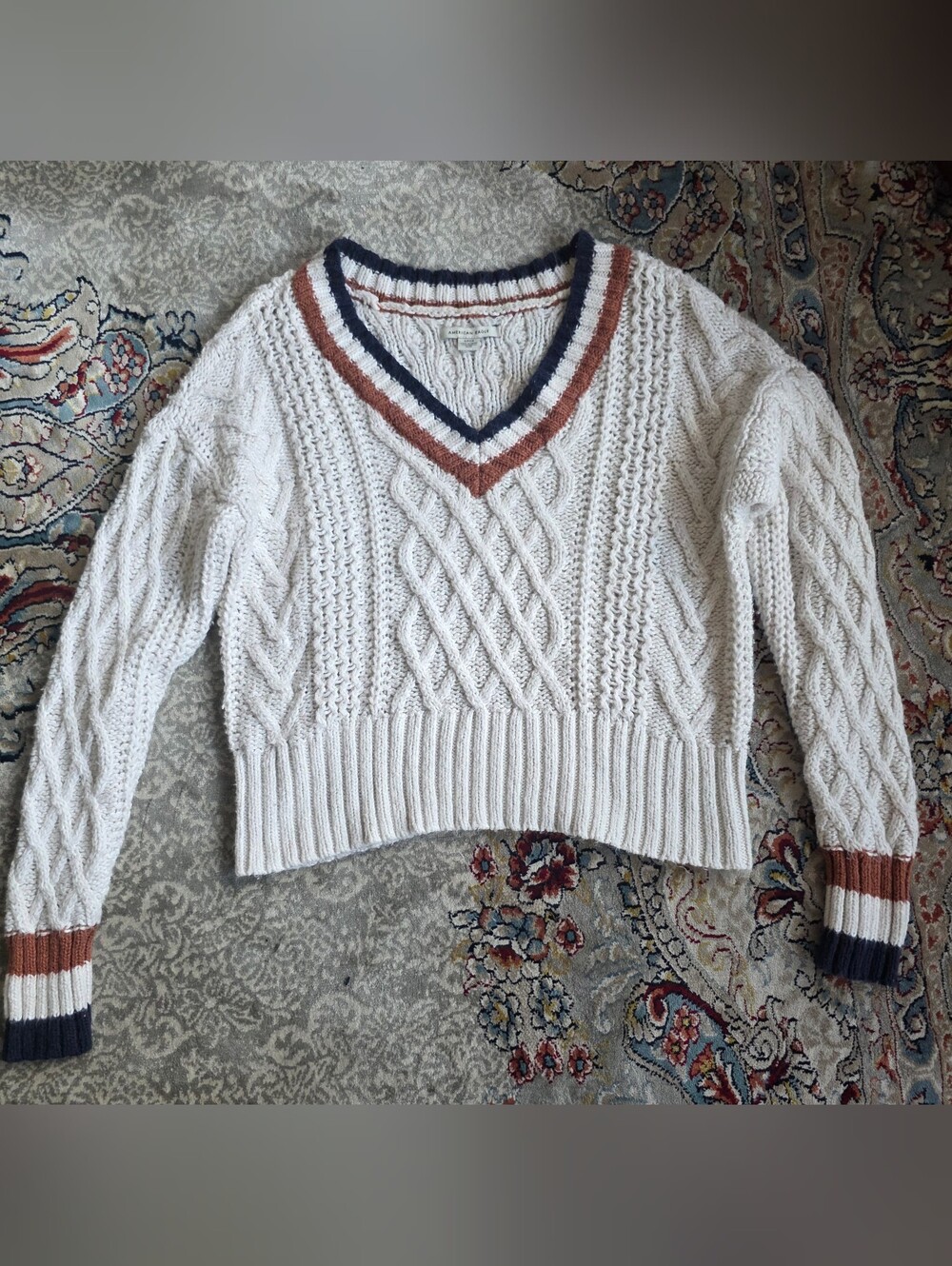 Vintage American Eagle Knit V-neck Preppy Sweater